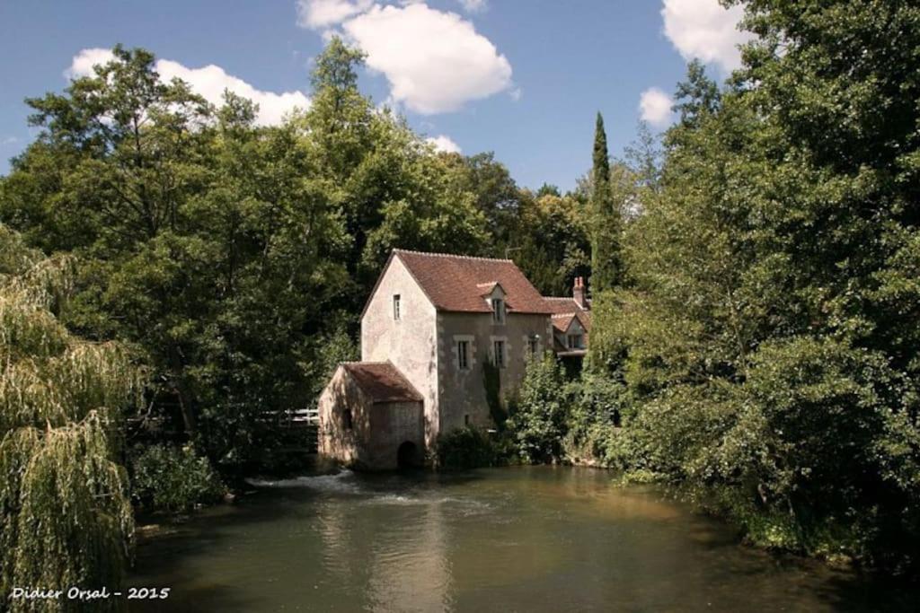 Maison De Charme En Pleine Nature Saint-Germain-des-Grois エクステリア 写真